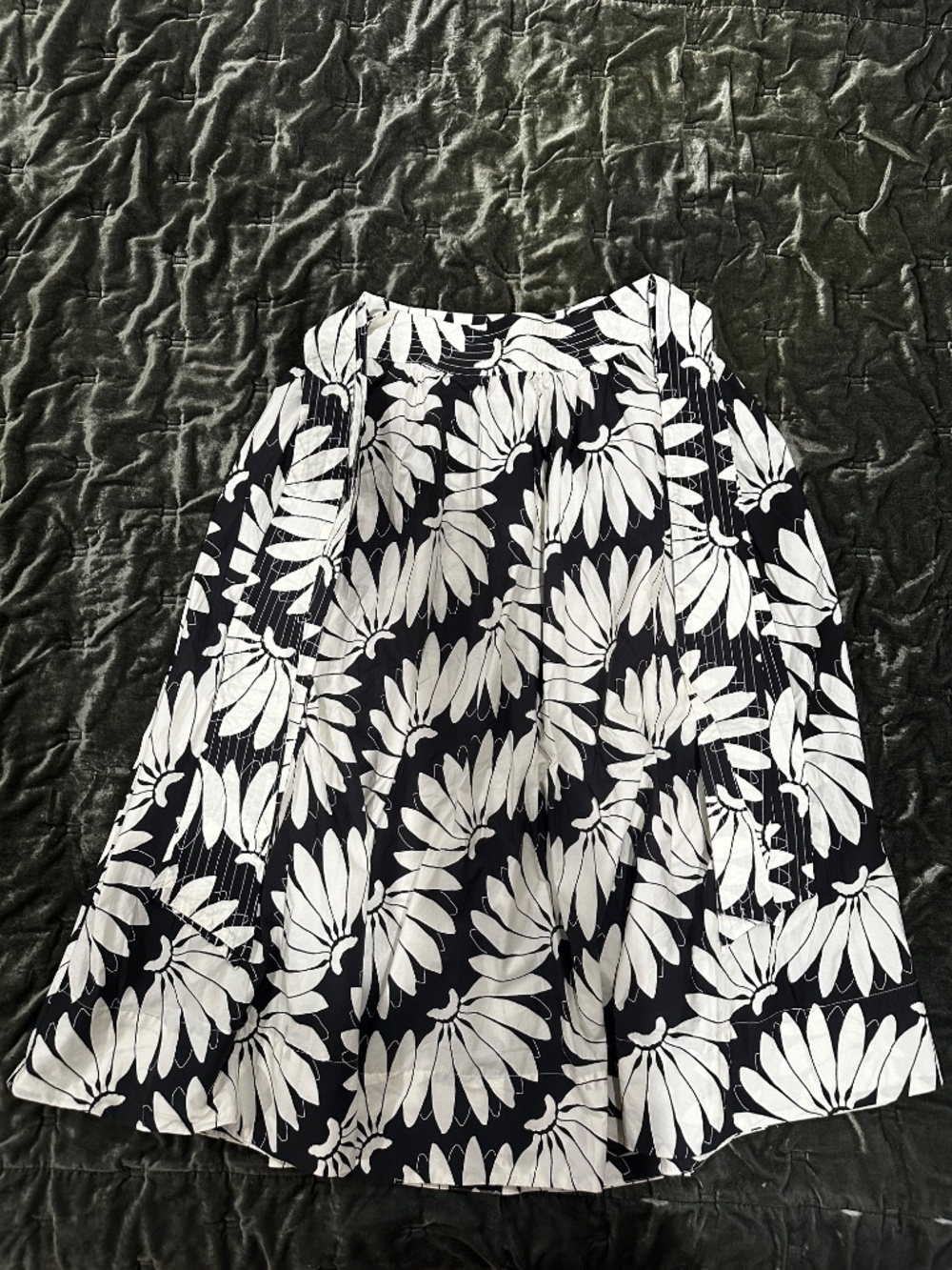 Farm Rio Small Copacabana Midi Skirt with side ties - Picture 5 of 5